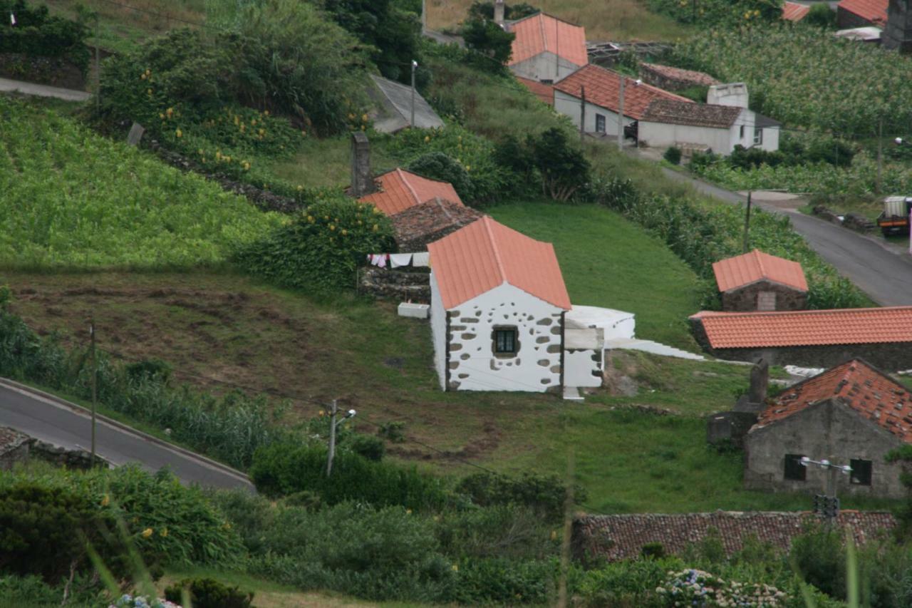A Casa Do Ti Mendonca Villa Lajes das Flores Exterior foto